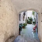 Lejlighed La Casa Di Iris Con Posto Auto