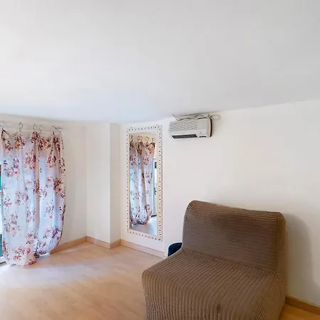 La Casa Di Iris Con Posto Auto Diano Marina
