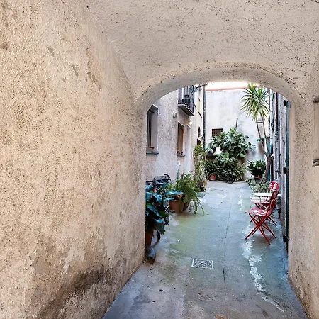 La Casa Di Iris Con Posto Auto Appartamento Diano Marina